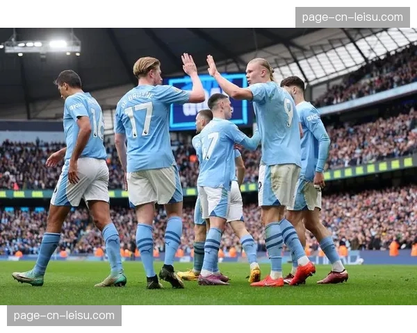 伯恩茅斯四人逼抢战术再现，限制阿森纳出球体系效果显著